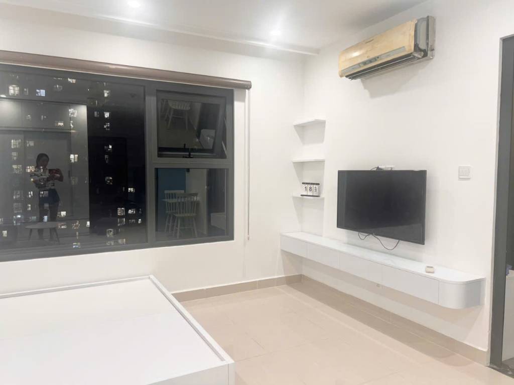 Cho thuê căn Studio Tòa S101 Vinhome Smart city Hà Nội đầy đủ nội thất