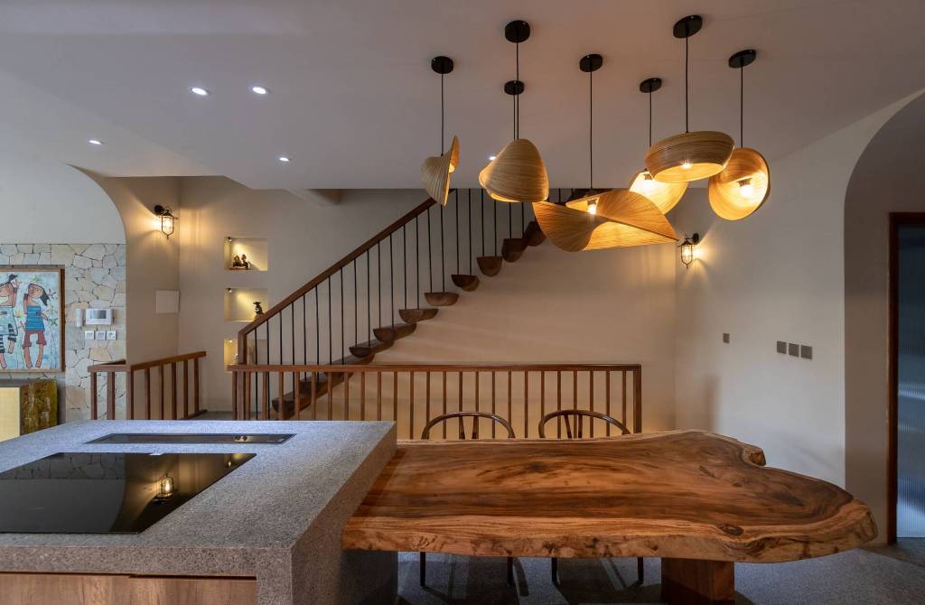 Hạ chào nhà mặt tiền Hoàng Hoa Thám, P.6, Bình Thạnh, 12x24m, 3 tầng, còn 45 tỷ