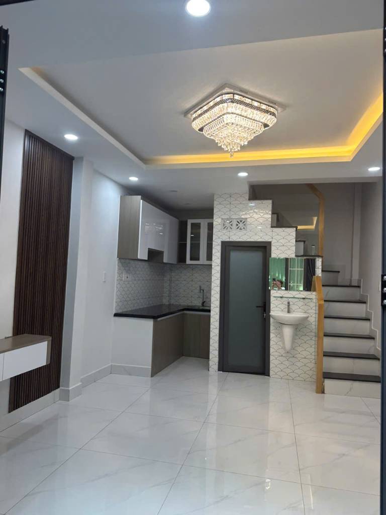 BÁN NHÀ BÙI ĐÌNH TUÝ, BÌNH THẠNH MỚI XINH GIÁ CHỈ 4,5 TỶ