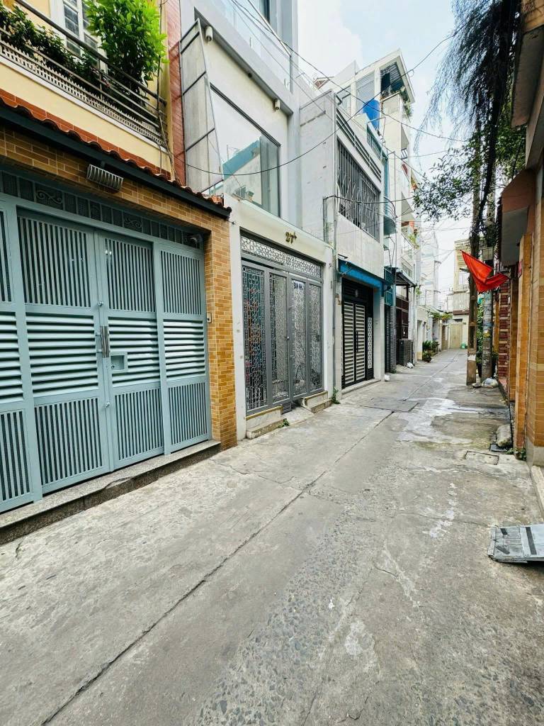 BÁN NHÀ HẺM 3 GÁC Quận 3 - 8.5 tỷ 5 tầng - có thang máy