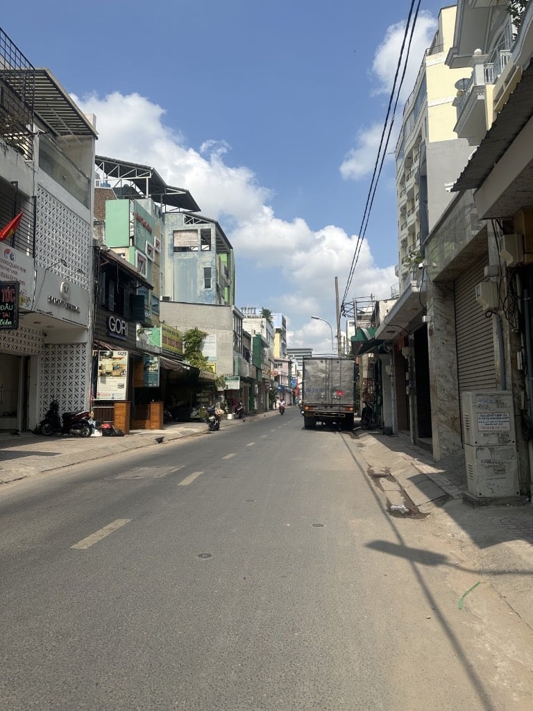 BÁN NHÀ HẺM 1 TRỤC, NGÃ TƯ PHÚ NHUẬN, 54M² (5.4X10M), 2 TẦNG, 3PN, GIÁ CHỈ 6.69 TỶ