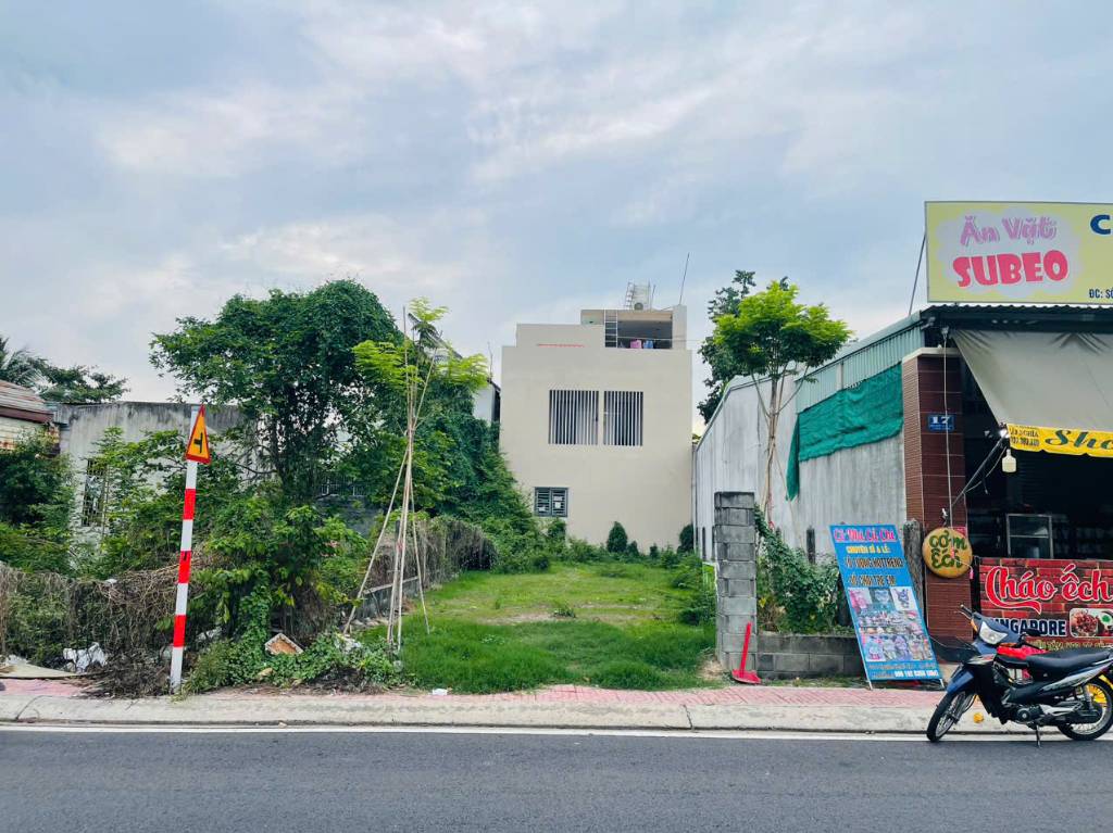 Siêu hot, cắt lỗ chủ bán nhanh lô đất tại thị trấn Củ Chi, 197m2 full thổ. Đường nhựa, sổ sẵn, giá 620tr