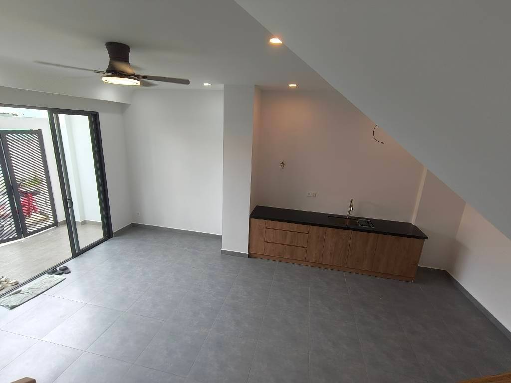 Bán nhà HXH Tô Ngọc Vân ngay PVD, dt đẹp 6x10m trệt 2L, giá có 7 tỷ