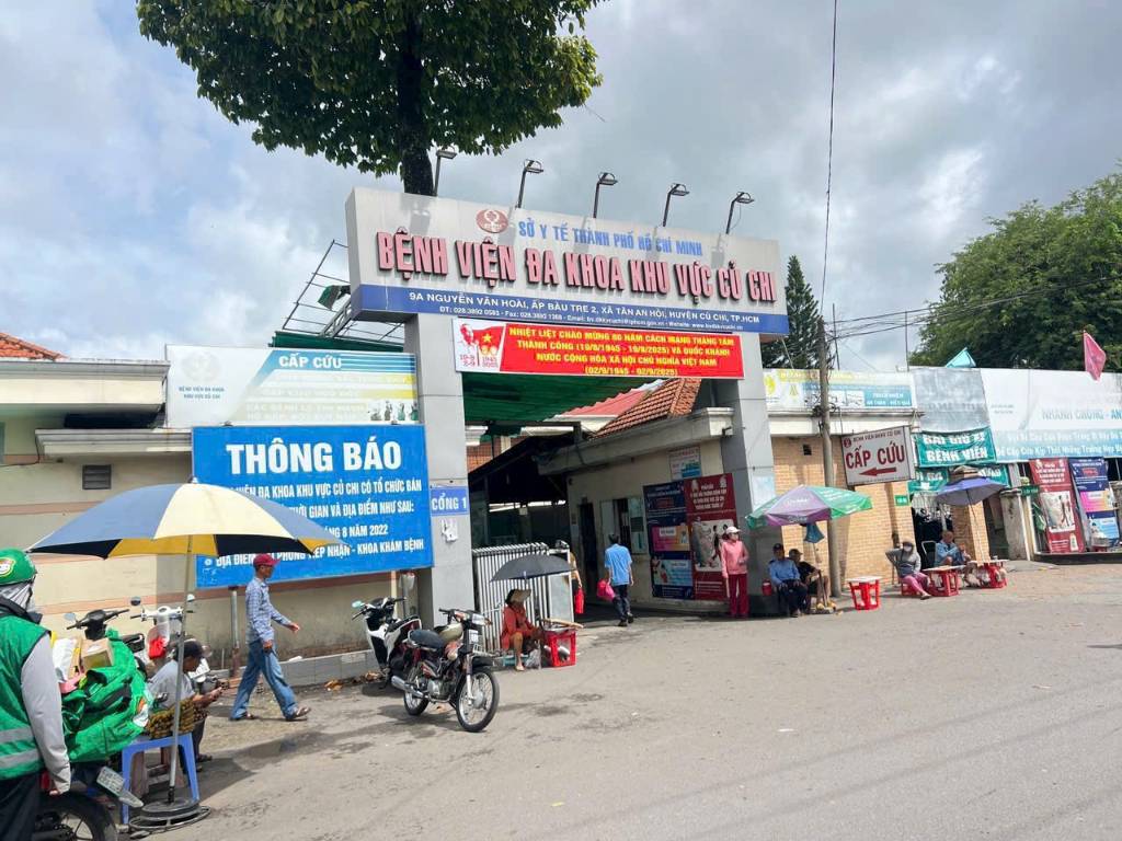 CHỦ NGỘP BANK CẮT LỖ LÔ GÓC 2MT NGUYỄN VĂN HOÀI SHR 210M² TÂN AN HỘI