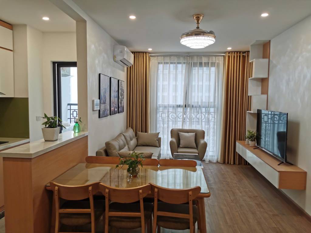 Cần bán gấp căn hộ 2PN, The Emerald Mỹ Đình, Hà Nội, tòa E4, 2VS
