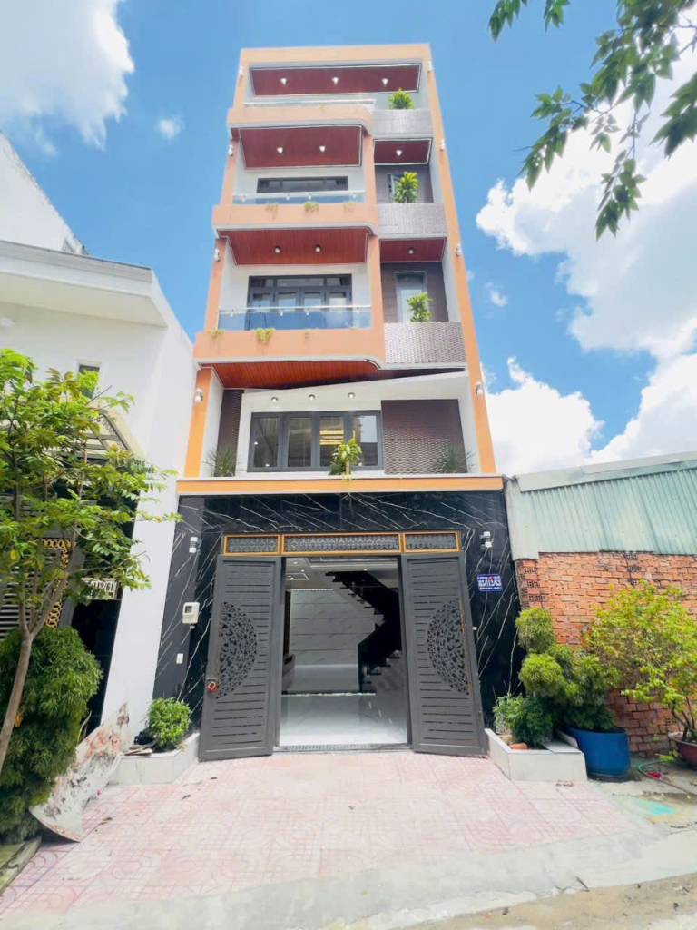 Bán nhà Bình Thành, Bình Hưng Hòa B, dt 67,6m2, 3 lầu, 5pn, 5wc giá 7,3 tỷ 0 lộ giới