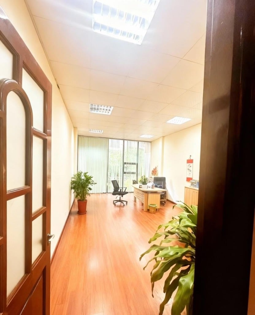 MẶT PHỐ -VƯƠNG THỪA VŨ – VỈA HÈ RỘNG – Ô TÔ TRÁNH – SỔ NỞ HẬU – KINH DOANH ĐỈNH- 73m GiÁ 54.5 TỶ