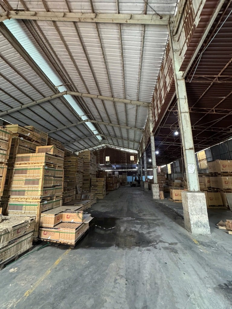 BÁN NHÀ XƯỞNG ĐẤT SKC DIỆN TÍCH 1528m2 GIÁ CHỈ 4.5tỷ TẠI Q12