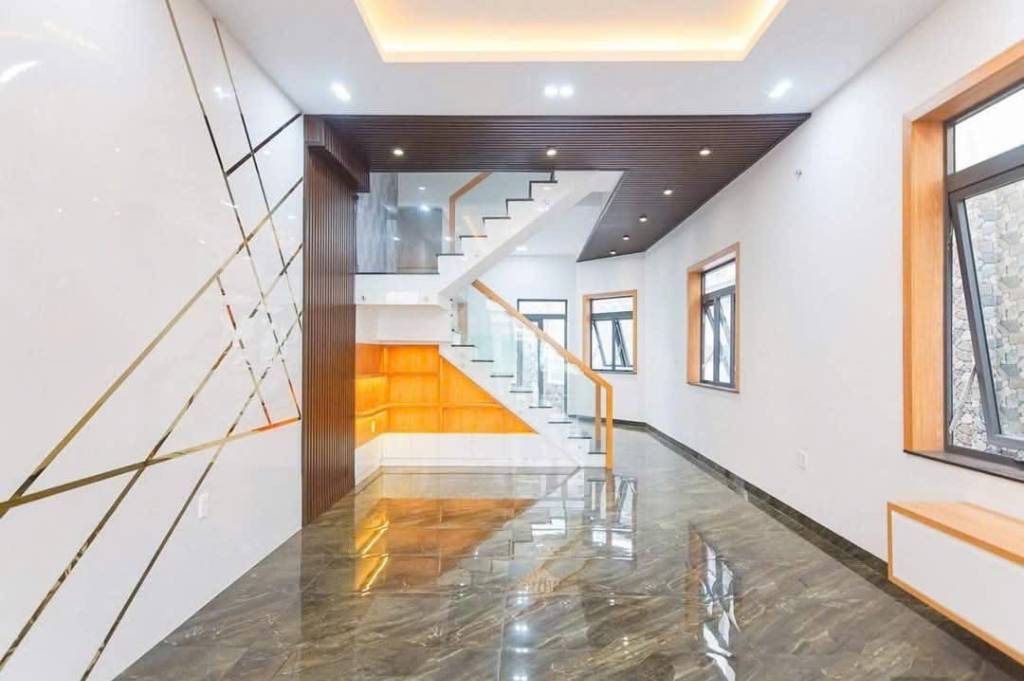 Bán nhà mặt tiền 92 Lê Văn Thịnh Quận 2, dt 117m2 ngang 5.5m, có HĐT, giá TL