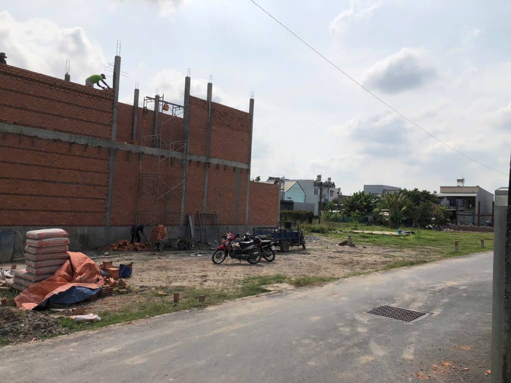 Cần bán lô đất đường Suối Lội, xã Tân Thông Hội, Củ Chi, dt 86m2, giá 830 triệu