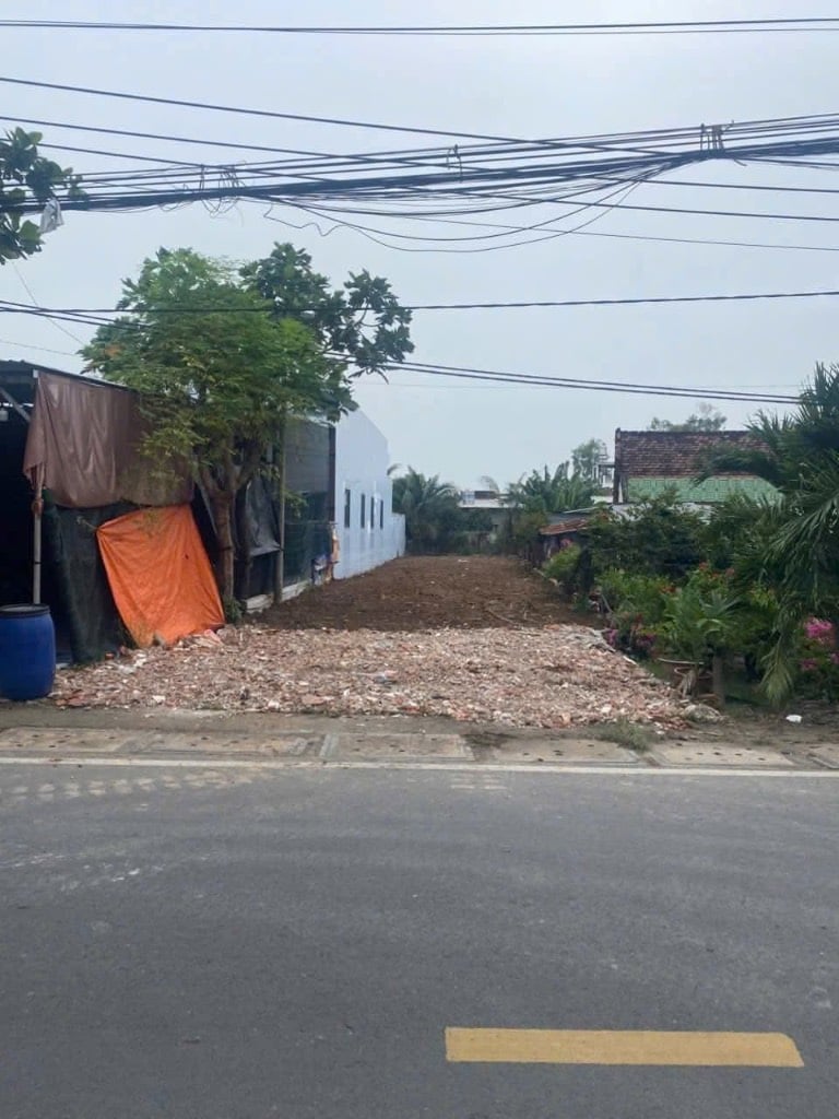 Bán đất Bến Than, xã Hoà Phú, dt 255m2 (full thổ cư), phù hợp xây trọ, giá tốt