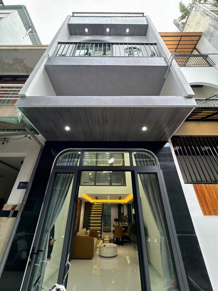 Nhà Đẹp 120m² – 3PN – Trung Tâm Thủ Dầu Một – Dọn Vào Ở Ngay!