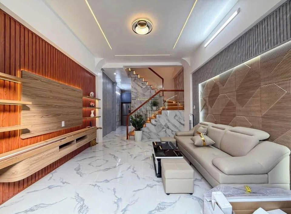 CẦN BÁN GẤP NHÀ TẠI CHÁNH PHÚ HÒA, BẾN CÁT, MỚI XÂY, DT 130M2, ĐẦY ĐỦ TIỆN ÍCH, CHÍNH CHỦ