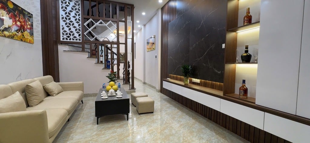 Cần bán nhà riêng 42m2 Khương Đình, Thanh Xuân, Hà Nội - Giá 11.68 tỷ VND