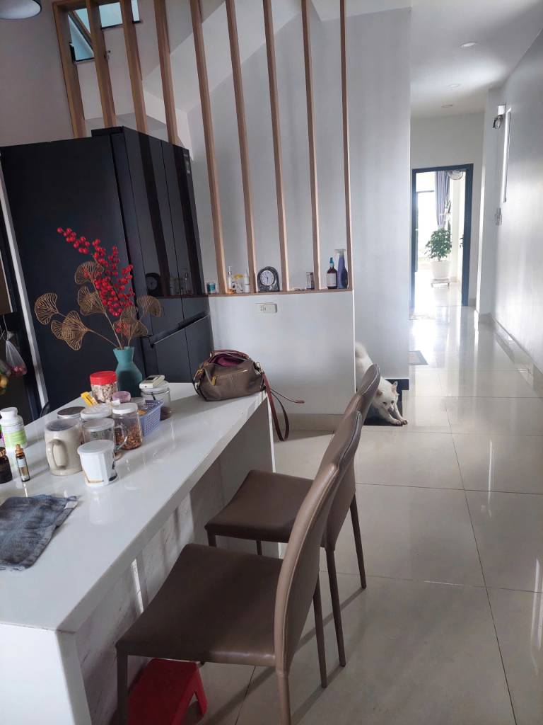 Bán nhà Nguyễn Tư Nghiêm, Bình Trưng Tây, diện tích 100m2, 5 tầng khu vip, giá tốt