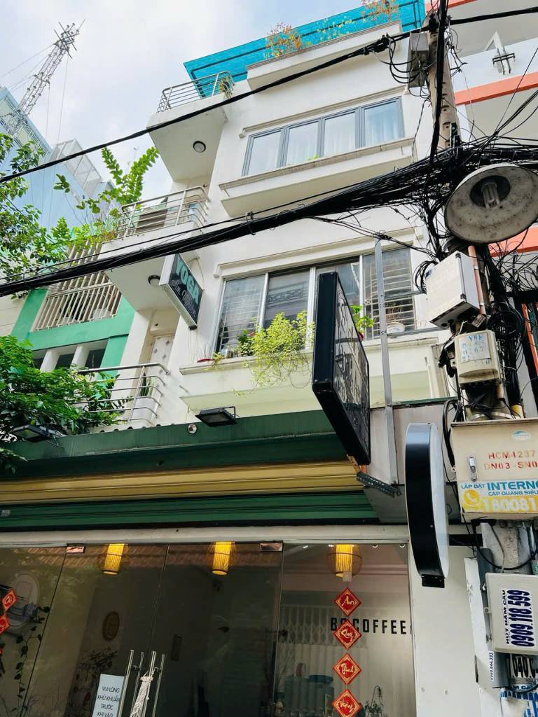 BÁN NHÀ NGUYỄN THỊ MINH KHAI, HXH, 5X9M, GIÁ 15.3 TỶ, HĐT 26TR