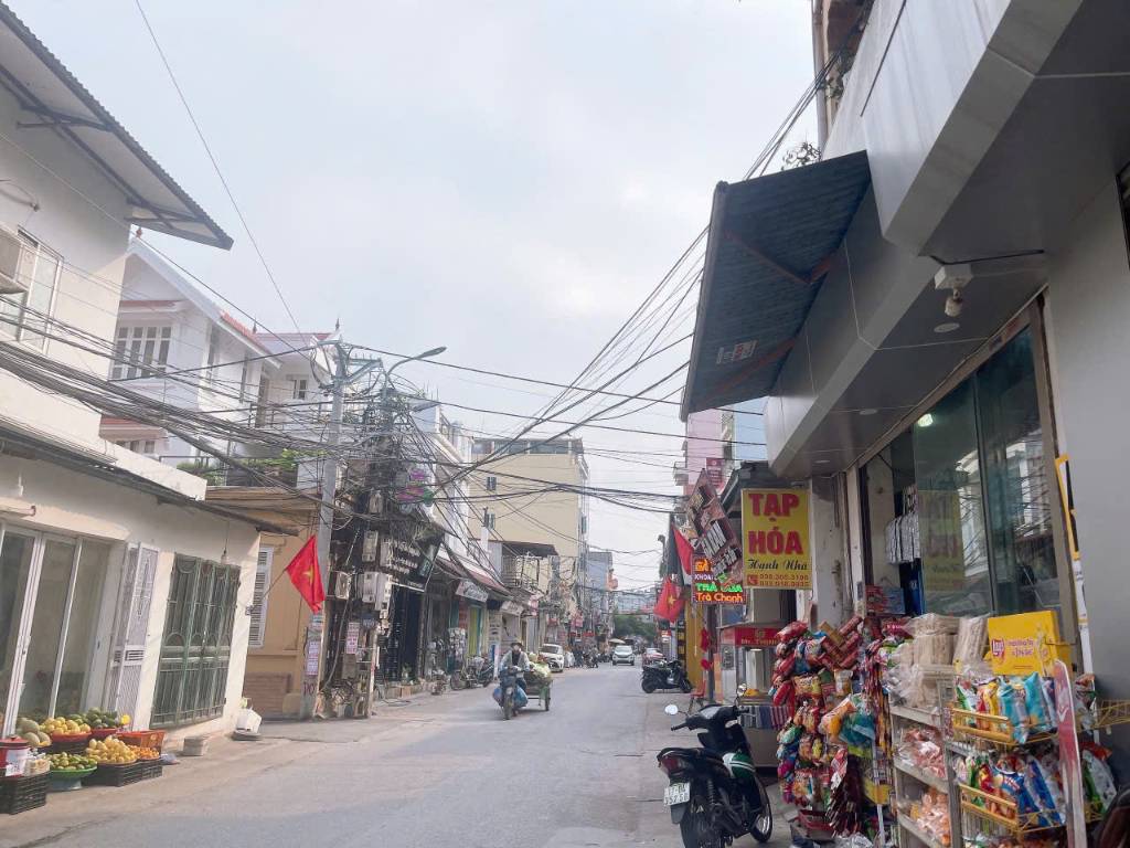 Bán nhà mặt tiền Đại Mạch, Đông Anh, 2,5 tầng 99,3m², tiện kinh doanh, giá 15,6 tỷ