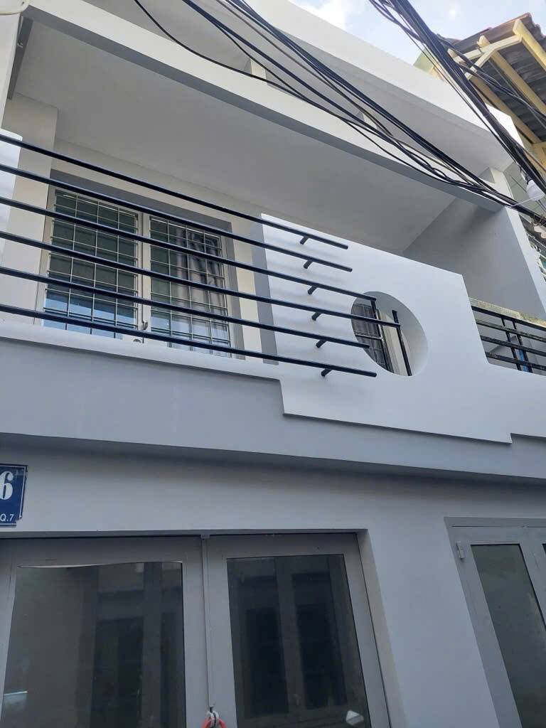 Nhà Tân Thuận Tây, Quận 7, hiếm, vị trí đẹp, giá 4,8 tỷ