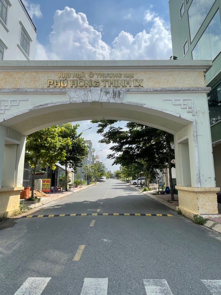 Bán nhà phường Dĩ An, Bình Dương, nhà mới 100%, vị trí đẹp