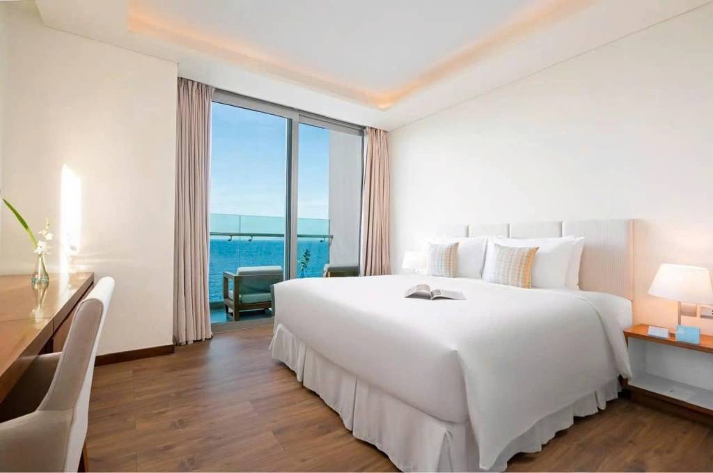 Bán gấp căn hộ 1pn mặt Biển Mỹ Khê À La Carte Đà Nẵng – dòng tiền ổn định, sổ lâu dài