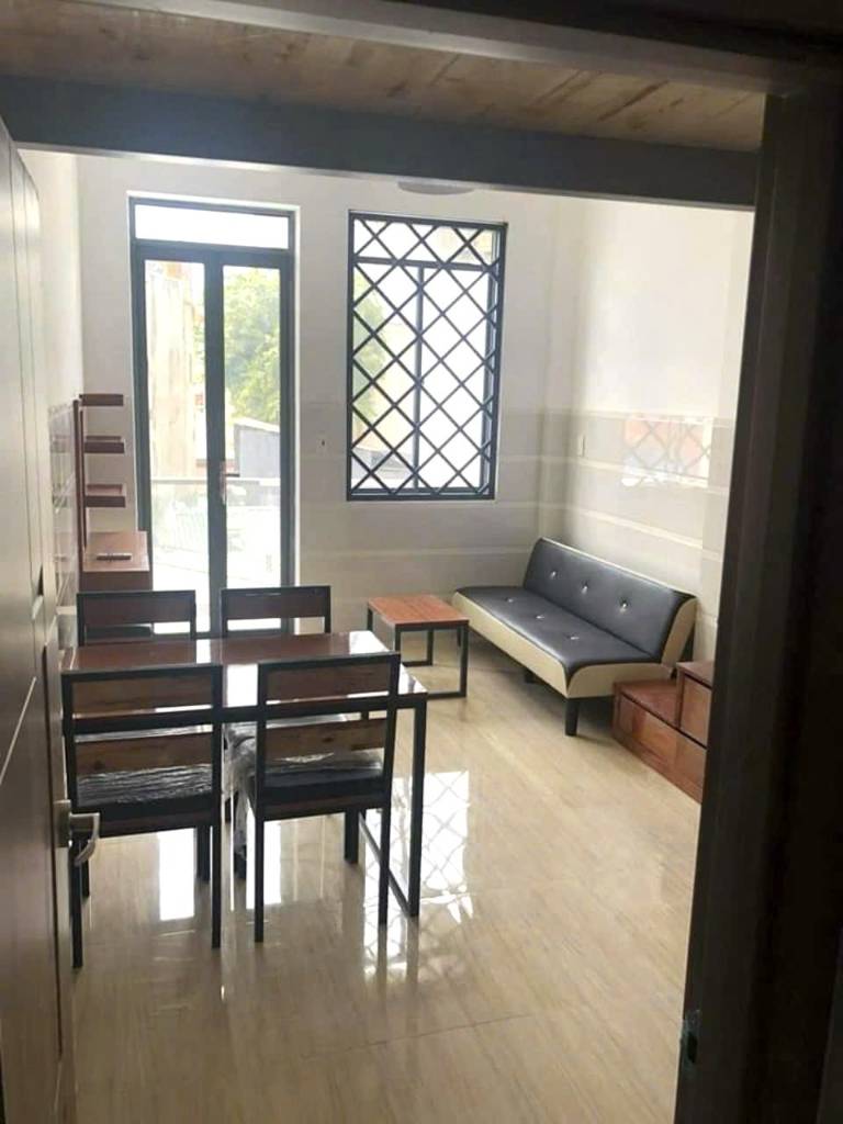 12,4 tỷ,CHDV CAO CẤP 15 PHÒNG CÓ THANG MÁY - THU NHẬP 65TR/THÁNG ỔN ĐỊNH - HẺM XE TẢI .Phan Huy Ích