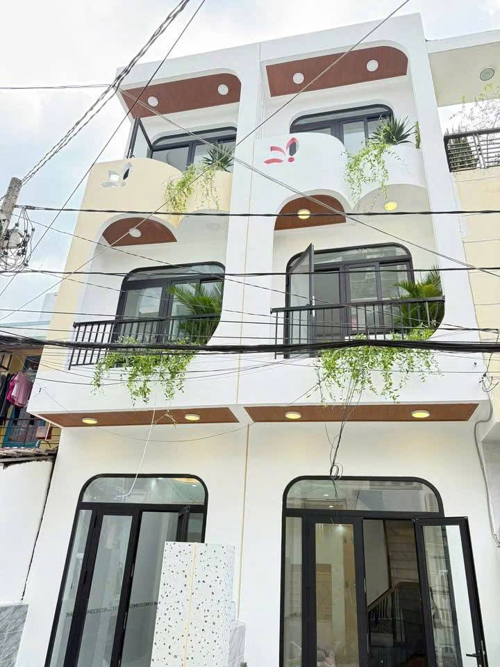 Bán nhà Lê Trọng Tấn, Tây Thạnh, nhà hẻm mới xây dt 51m2, 2 lầu 4PN 4WC, giá 5,85 tỷ