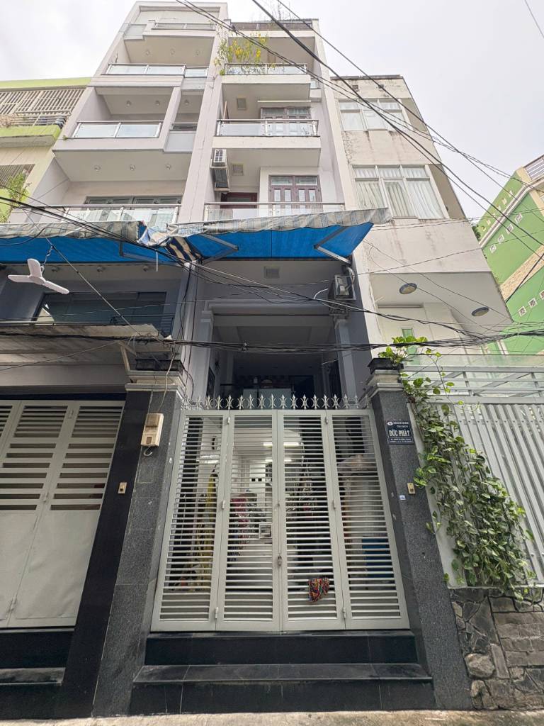 Bán nhà đường Lê Hồng Phong, quận 10, hẻm 3.5m, giảm 2 tỷ