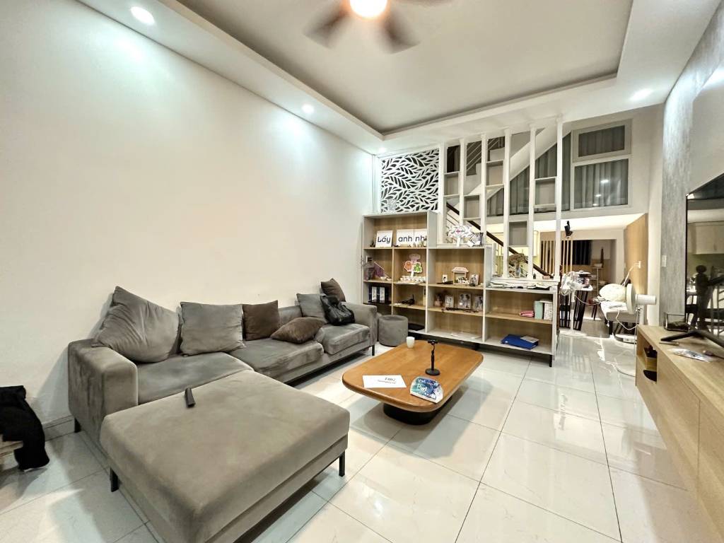 BÁN NHÀ BÌNH THẠNH, 64M², HẺM NHỰA KINH DOANH, Ô TÔ TRÁNH, CÓ VỈA HÈ, CHỈ 11.X TỶ