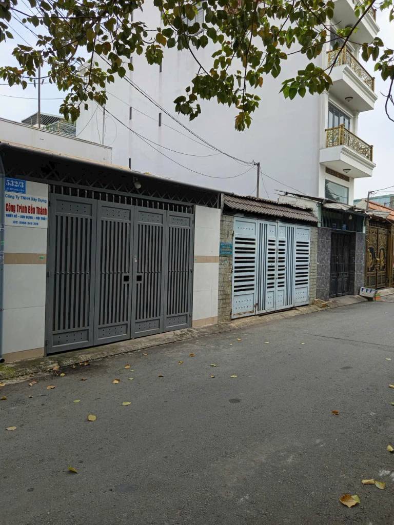 Bán nhà cấp 4 Tân Phú, diện tích 94m², tiện xây CHDV, hẻm xe tải