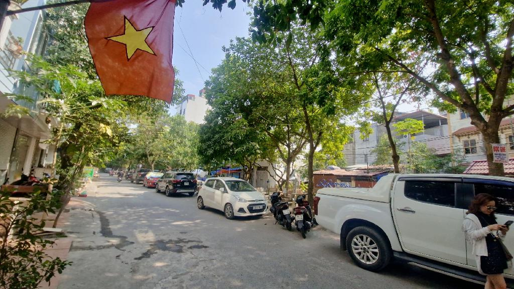 Bán đất đấu giá Ngõ Cổng Kiến Hưng, ô tô tránh, 14 tỷ