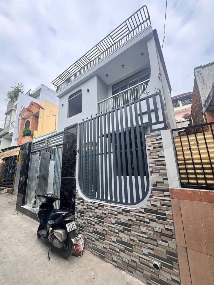 Bán nhà cách Bệnh viện chợ Rẫy 4km, hợp đồng thuê 2 năm 11tr/tháng, bán giá 1 tỷ 280 TL