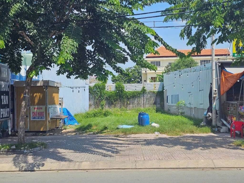 BÁN LÔ ĐẤT 150M² MẶT TIỀN ĐƯỜNG THỚI TAM THÔN 14, HÓC MÔN – CÁCH CHỢ THỚI TỨ 700M
