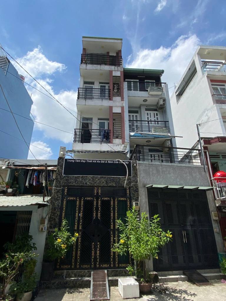 Bán nhà đường 3 tháng 2, hxh 10m, 5 tầng, 10 tỷ