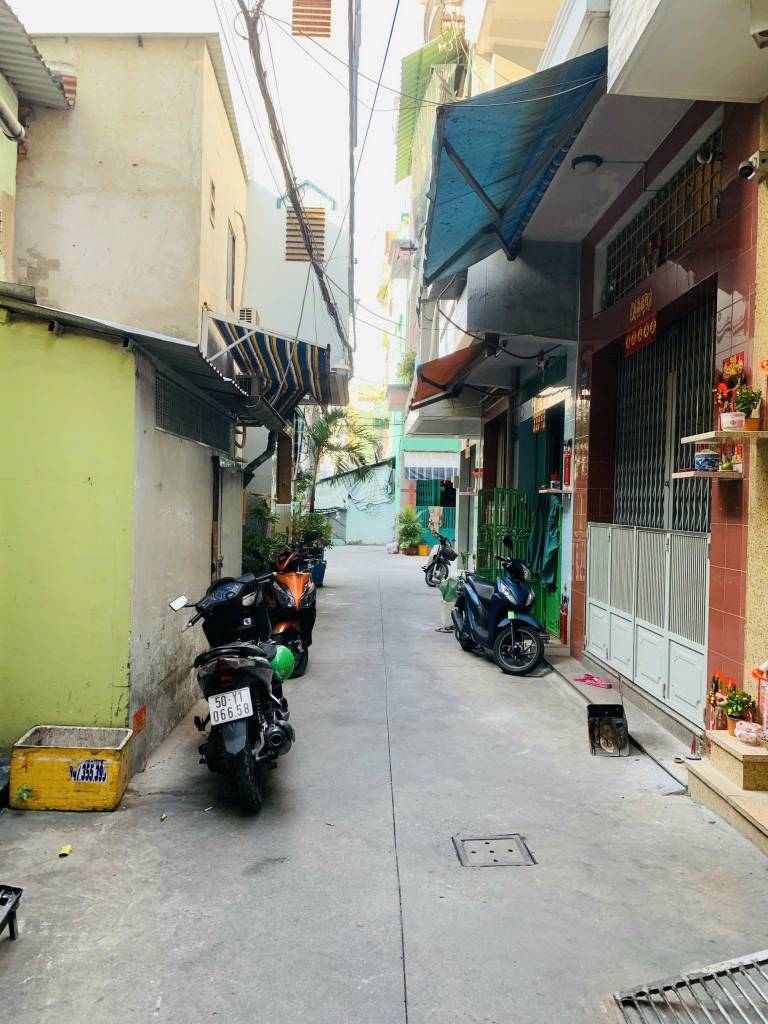 BÁN SIÊU BIỆT THỰ PHÁP TRUNG TÂM Q11, NGANG KHỦNG 11M, CÔNG NHẬN 114M2, 10,9 TỶ