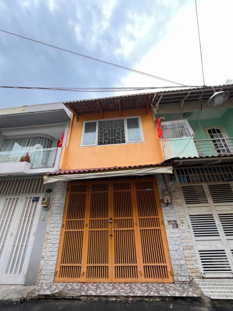 Bán nhà Cách Mạng Tháng 8, quận 10, hẻm 6m, 3.9x14m, giá 9.6 tỷ