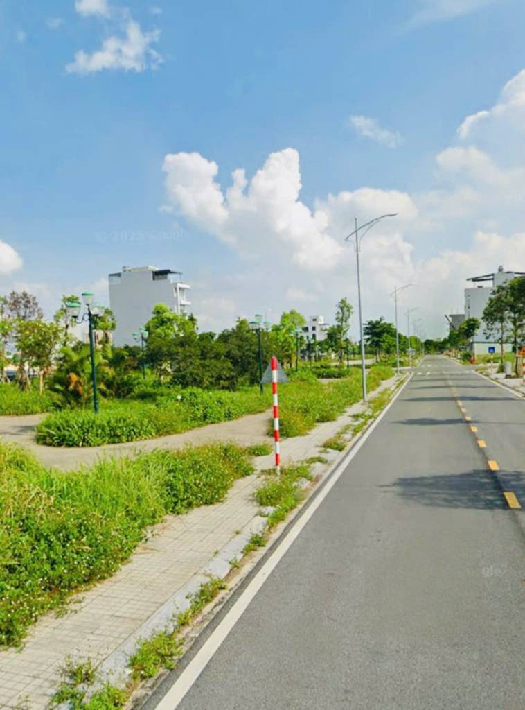 Bán lô đất view công viên KDC Ngọc Châu Đồng Triều, TP HD, 75m2, mt 5m, đường 15.5m