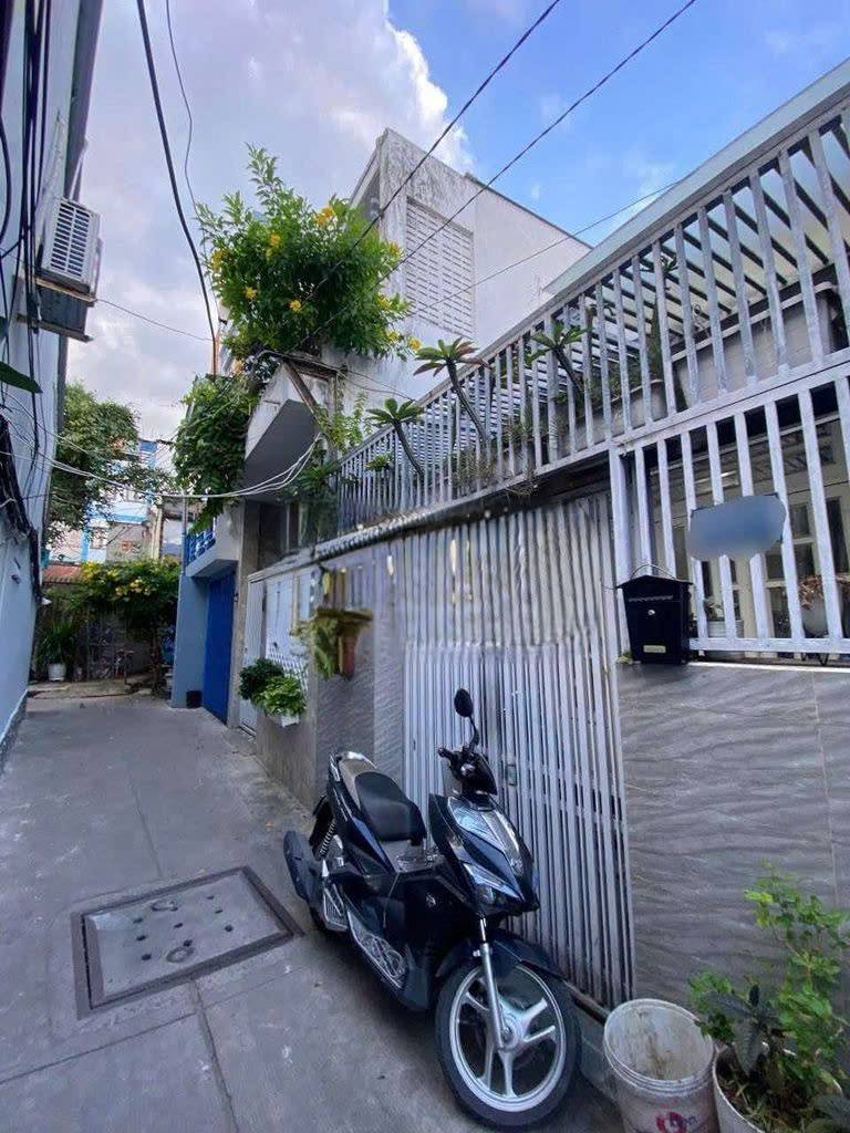 Bán nhà Bùi Đình Túy, trung tâm Bình Thạnh, diện tích 64m², 1T1L, hẻm rộng, giá tốt