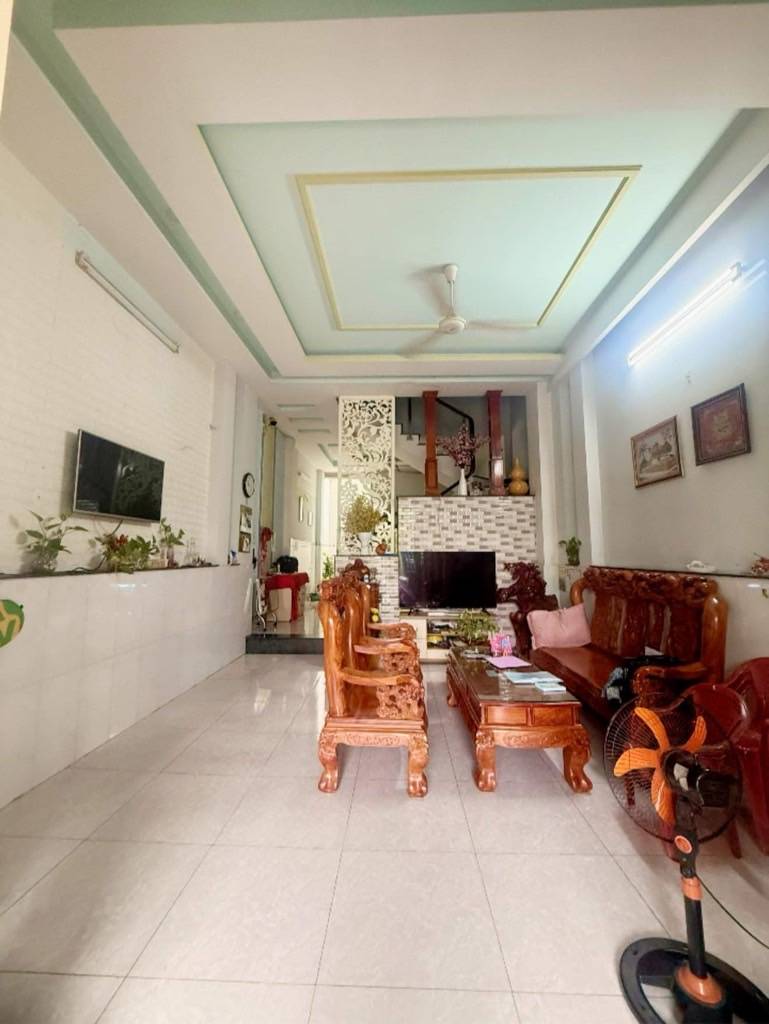 Bán nhà riêng 53m2 Hương lộ 2, Quận Bình Tân, Giấy tờ pháp lý đầy đủ, Giá 7.5 tỷ