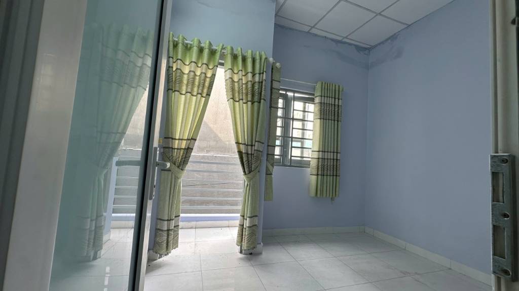 Nhà 3 x 7, giá 1,1T, gần cây xăng Tô Ngọc Vân Q.12