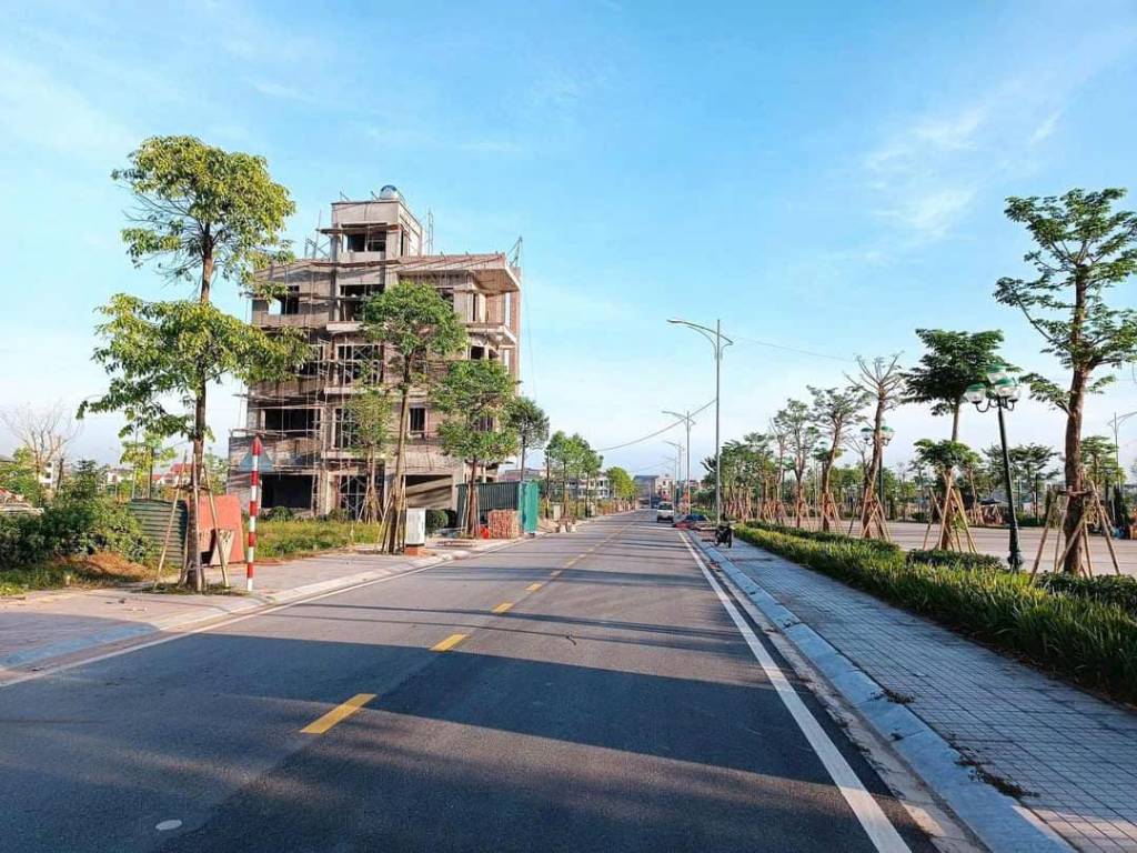 Bán lô đất góc 2 mặt phố KDC Ngọc Châu, Đồng Triều, ph Ngọc Châu, TP HD, 112m2, giá tốt