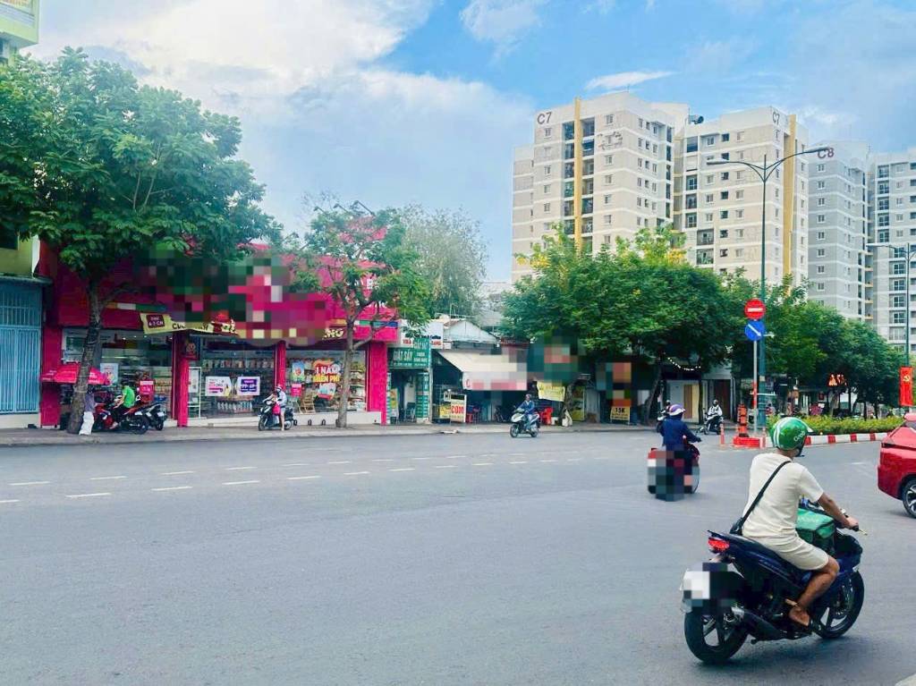 Bán Nhà mặt tiền Quận 9 số 597 Lê Văn Việt Quận 9 nhà 2 tầng ngang 14,5m + HĐ thuê. Giá TLcc