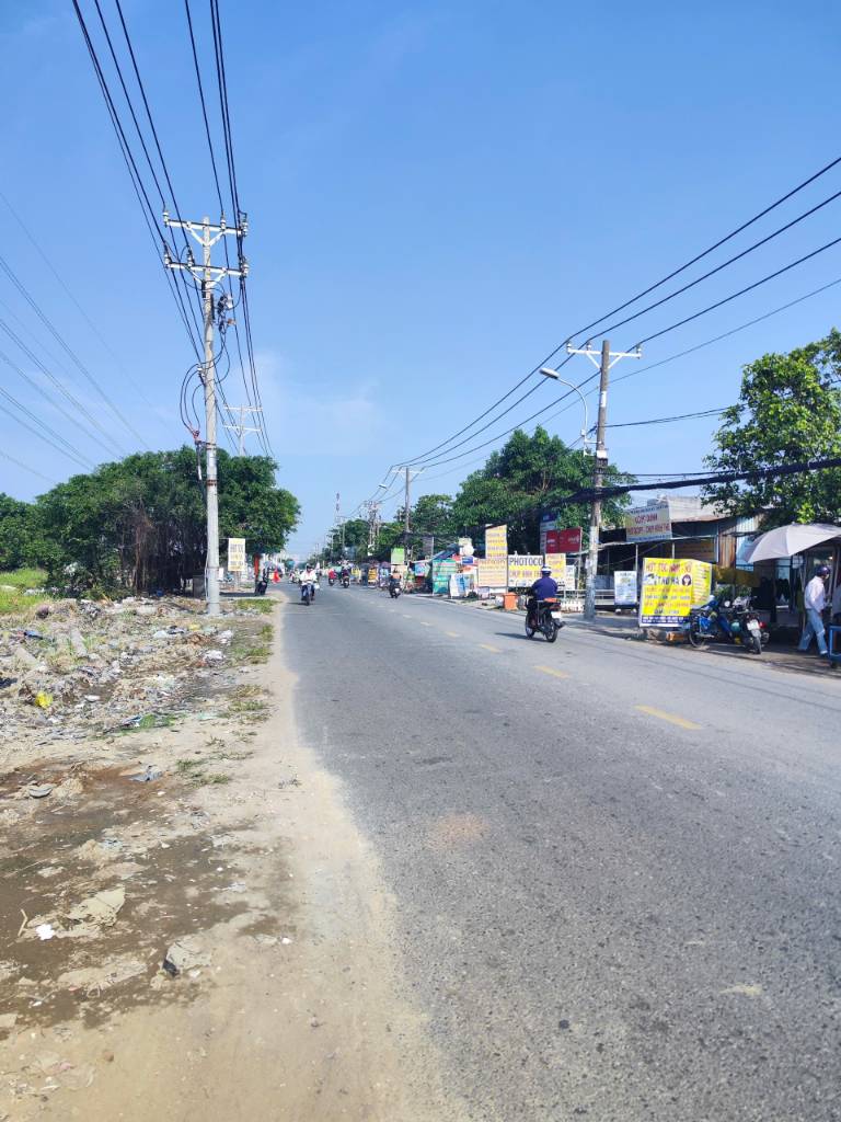 CẦN BÁN 349M2 ĐẤT FULL THỔ CƯ MT ĐƯỜNG HỒ NGỌC LÃM ĐỐI DIỆN BIG C - GIÁ: 31TY