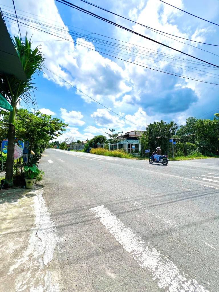 BÁN ĐẤT MẶT TIỀN BASA, CHÍNH CHỦ, KHÔNG QUY HOẠCH, 155M2, SHR, GIÁ 860tr