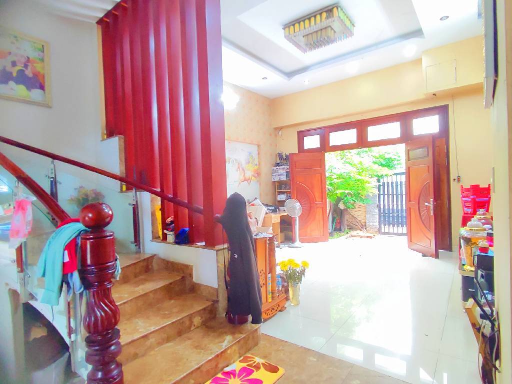Bán nhà Lê trọng tấn Tân Phú, 4 tầng 100m², 2 mặt hẻm xe hơi, giá nhỉnh 8 tỷ