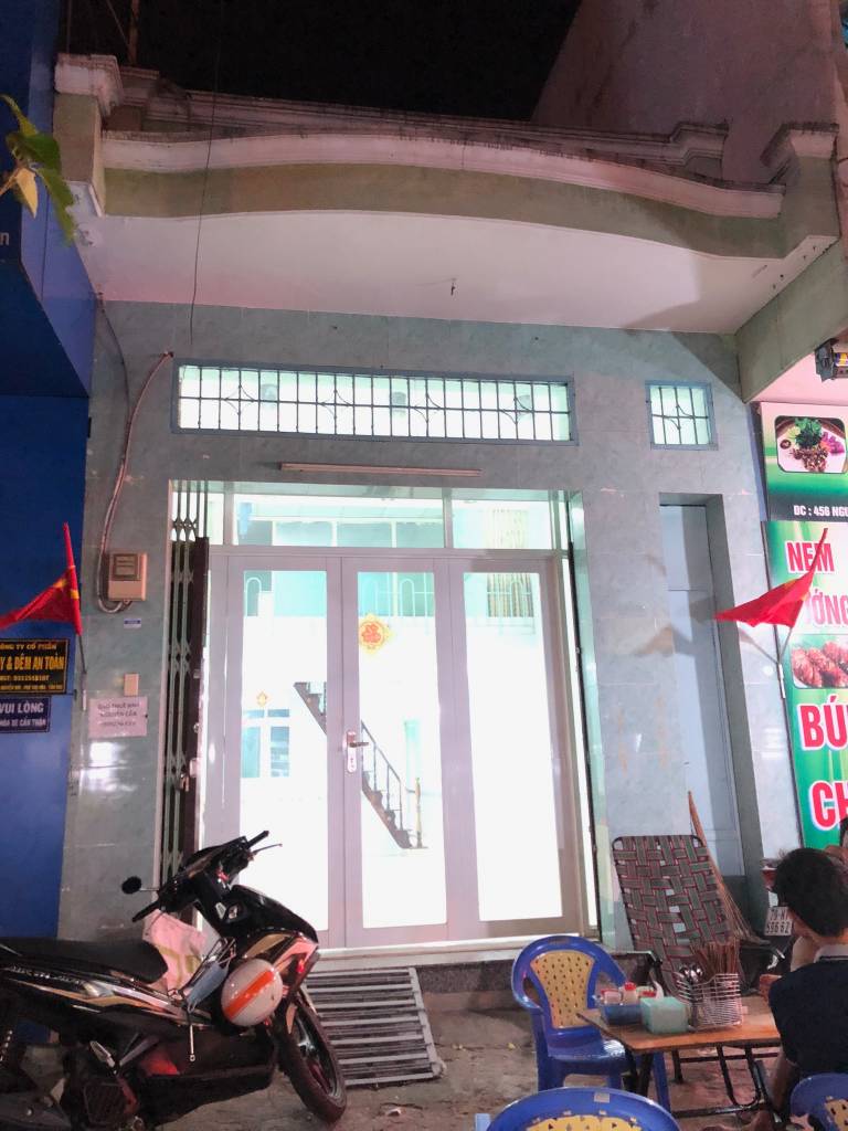 Cho thuê nhà mặt tiền Nguyễn Sơn, Tân Phú, 4x13, 1trệt - 1lửng - 2PN - 2WC - 1Bếp - 90m2