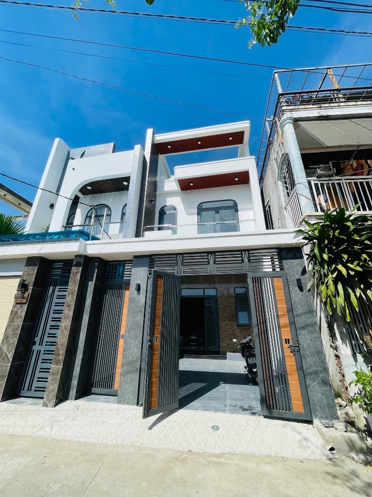 BÁN NHÀ MỚI XÂY – TRUNG TÂM THỦ DẦU MỘT - ĐƯỜNG OTO