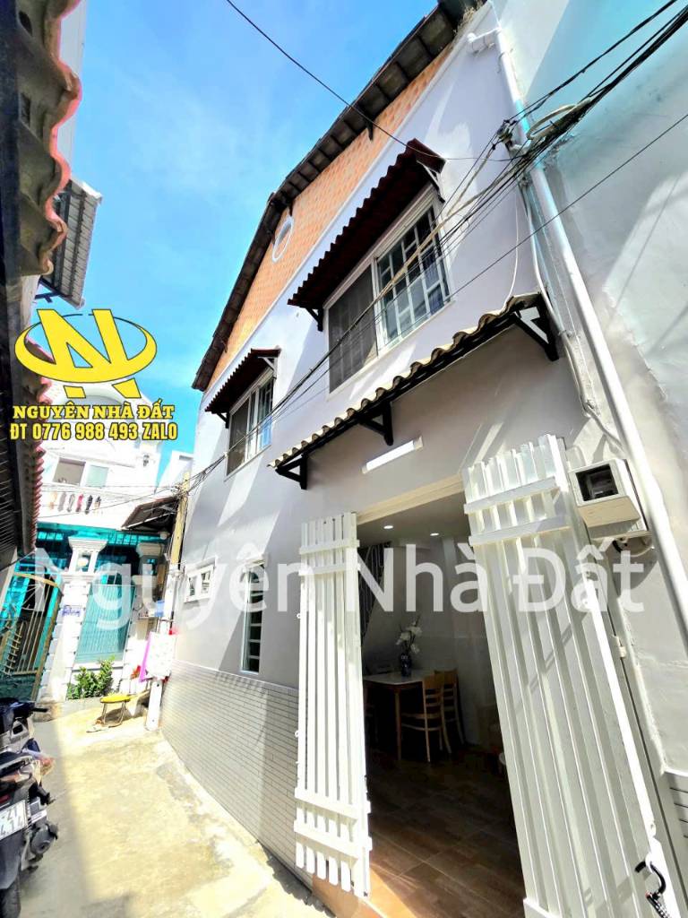 Nhà bán sổ hồng riêng Quận 7 Huỳnh Tấn Phát