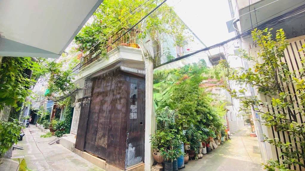 Bán nhà 766///Cách Mạng Tháng Tám, 1 trệt 1 lầu, 4x14m, CN 56.91m2