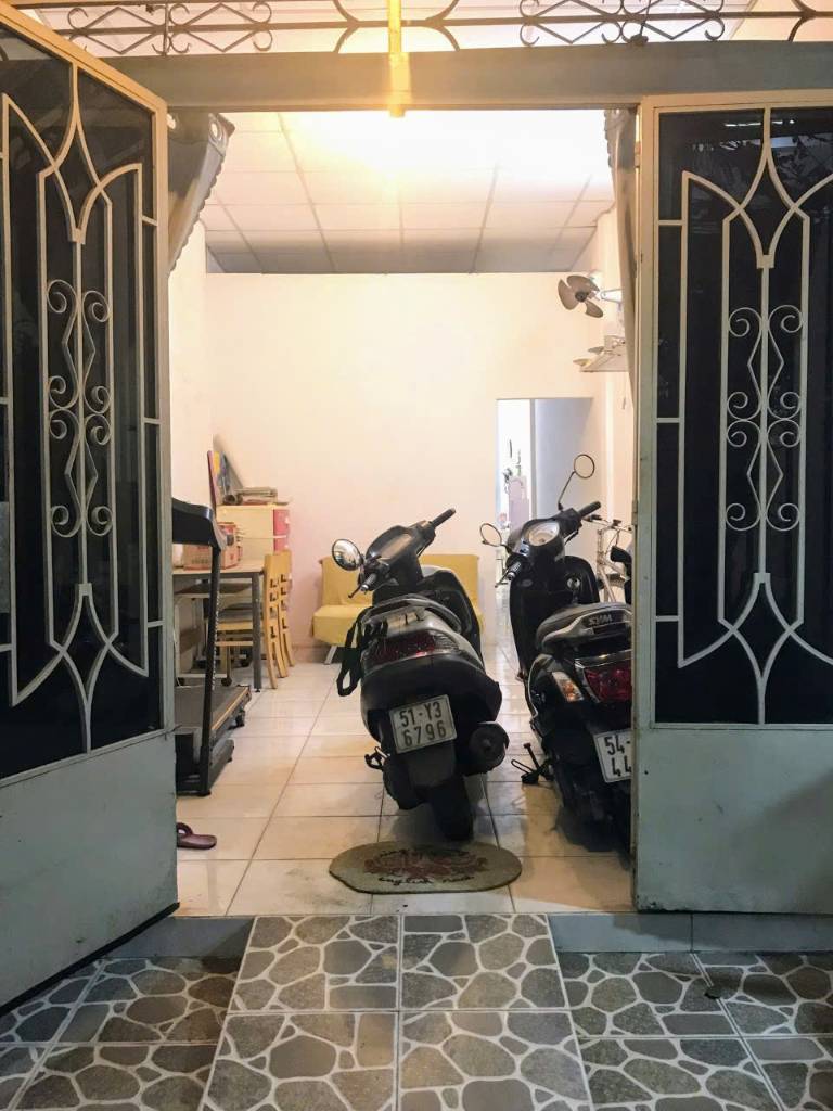 Bán nhà cấp 4 hẻm xe hơi Nơ Trang Long, có sân vườn riêng, ngang 3m2, CN 116m2