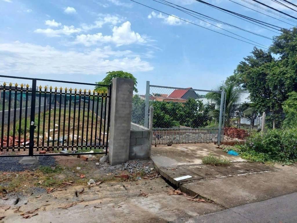 Bán đất  Tân Thông Hội, cách QL22 chỉ 500m, đường Võ Thị Giòn, 212m2, chủ kẹt bán gấp 620 triệu